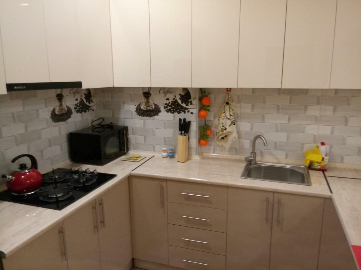 Apartamento Flat in Batumi city centre Exterior foto