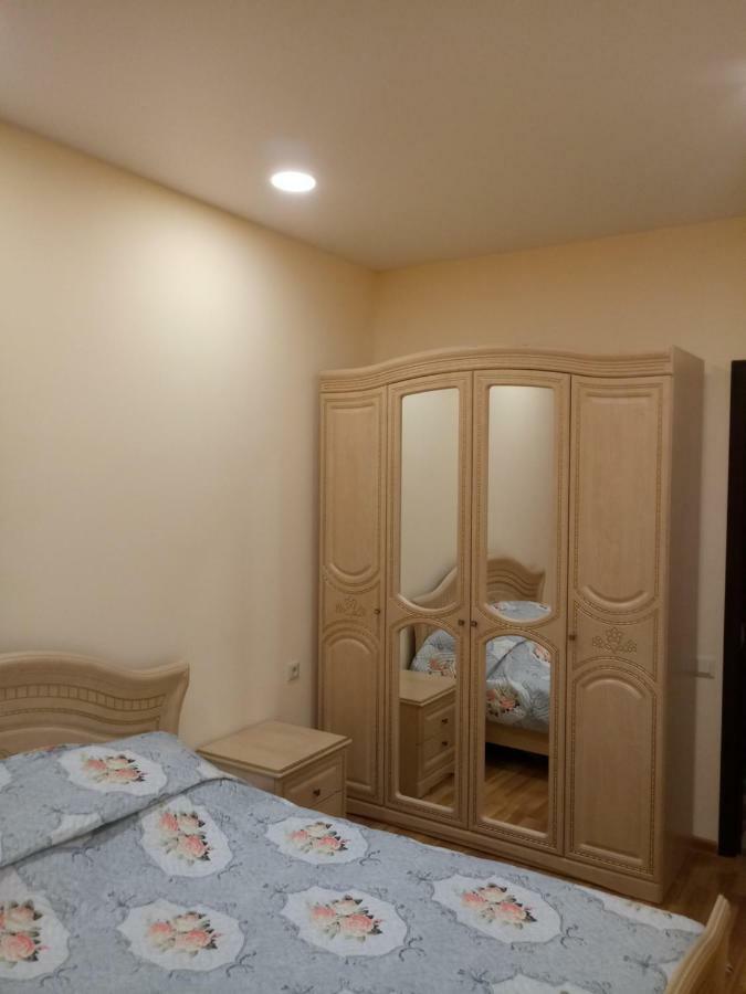 Apartamento Flat in Batumi city centre Exterior foto